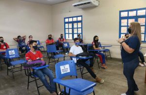 Aulas 100% presenciais: 61 municípios e 217 mil estudantes retomam atividades na quarta-feira (08)