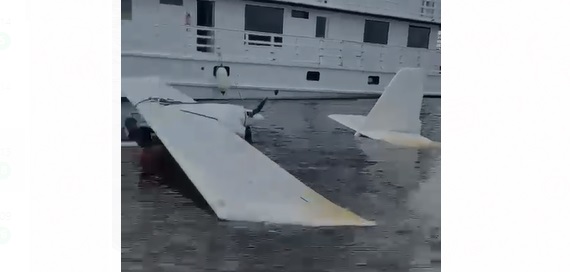 avião