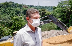 Com dores de hérnia, vice-prefeito de Manaus passa por cirurgia