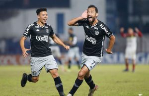 Nenê marca um golaço e dá vitória ao Vascão fora de casaCraque