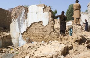 Terremoto mata pelo menos 20 no Paquistão; centenas estão feridosTremor, no sul do país, atingiu magnitude de 5,7