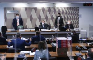 CPI da Pandemia: relatório de Renan Calheiros pede 68 indiciamentosNa lista, estão o presidente da República e quatro ministros