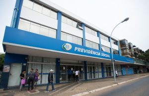 Prova de vida para segurados do INSS é suspensa até fim do anoMedida foi publicada ontem em edição extra no Diario Oficial da União