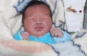 No Dia das Crianças, PM faz parto do filho a caminho da maternidadeArthur nasceu com 49 centímetros, pesando 3,775 kg