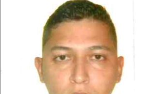 Polícia procura suspeito envolvido na tentativa de homicídio de casal homoafetivo em ManausVítimas eram um casal homoafetivo que estava em uma praça pública, quando dois indivíduos lhe proferiram ofensas