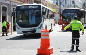 Prefeitura de Manaus interdita rua 10 de julho em ManausProblema