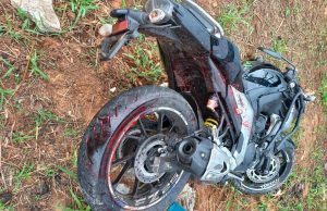 Em Manacapuru, jovem morre ao colidir motocicleta em outdoor