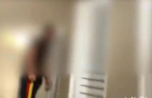 Em Manaus, adolescente é filmado batendo em colega no banheiro do Colégio Militar