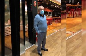 Amazonino embarca para Manaus e intensifica contatos sociais e políticos