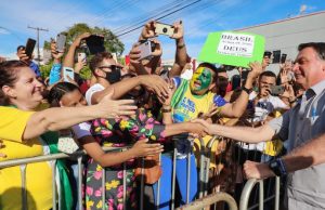 ‘Petrobras é um problema’, conclui Bolsonaro na EuropaE que problema!