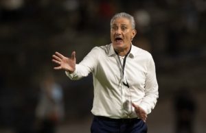 Seleção brasileira vem a Manaus como líder, mas sem encantar a torcidaBoa de números