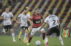 Flamengo ‘Malvadão’ passa por cima do Athletico-PR no Maracanã