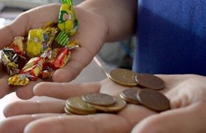 Procon lança campanha “Balinha Não é Troco” no AmazonasSaiba como denunciar