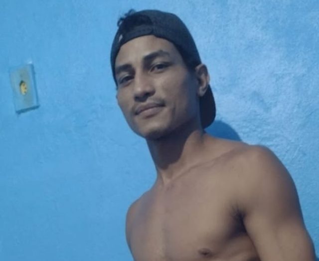 FOTO DESAPARECIDO MAX