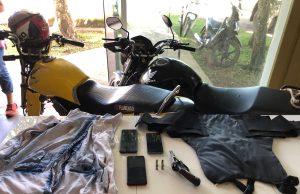 A casa caiu: trio envolvido em roubo de casa lotérica em Manaquiri é presoOs homens subtraíram a quantia de R$ 28 mil e fizeram uma família de refém durante a fuga