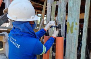 Mais de 100 mil famílias podem ter acesso ao benefício da Tarifa Manauara; saiba como se inscreverBenefício garante 50% de desconto nas Tarifas de Água e Esgoto para famílias cadastradas no Bolsa Família