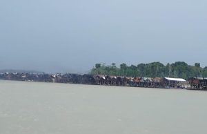 VÍDEO – Balsas de garimpo ilegal invadem rio Madeira em Autazes