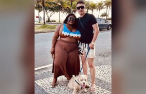 Todynho assume romance com oficial do Exército bonitãoÉ o amor!