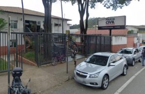 Por não conseguir novo tutor, homem mata cachorro da irmã com 23 facadasCrueldade sem limites