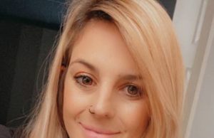 Mulher ajuda a fazer parto da melhor amiga e descobre que filho é do maridoO primeiro relato da história, feito por Hailey no TikTok, foi visto cerca de 4 milhõs de vezes. Foi ela quem deu o primeiro banho do bebê