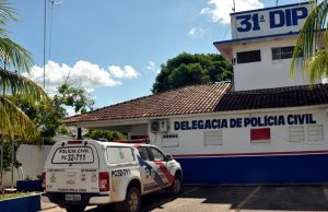 Em Iranduba, população persegue ladrão de moto, recupera o veículo e segura o bandido ‘na unha’Crime na AM-010