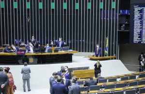 Câmara aprova PEC dos Precatórios em segundo turnoProjeto segue para análise do Senado