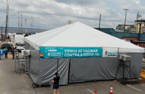 Posto de vacinação ao lado da Feira da Banana passa a funcionar de segunda à sextaImunização