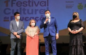 Wilson Lima vai a evento para professores e diz que Amazonas é ‘exemplo para o Brasil’Festival Cultura de Educação