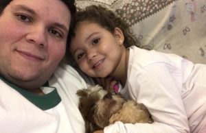 ‘Já passou da hora de liberar a vacina para crianças’, diz pai de menina morta aos 7 anos por Covid