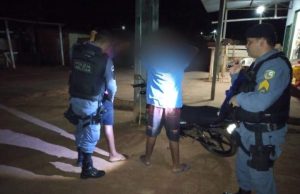 Na guerra contra o tráfigo, PM intensifica ações de policiamentoBarreiras policiais e ações operacionais ocorrem na sede e zona rural para garantir segurança da população do município