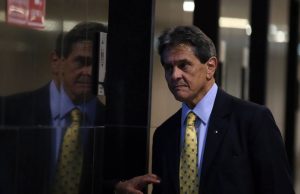 Supremo mantém prisão de Roberto JeffersonA decisão foi adotada ontem pelo ministro Alexandre de Morais