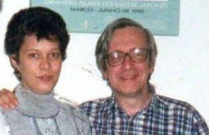 Filha de Olavo de Carvalho diz que pai morreu de Covid: ‘Que Deus o perdoe de todas as maldades’