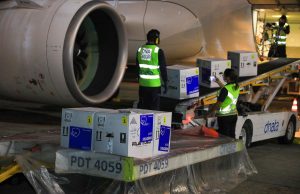 Amazonas recebe 34,5 mil doses de vacina contra Covid-19 para crianças de 5 a 11 anos