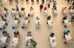 Alerta: Ômicron é identificada em 93% de testes positivos no AmazonasFVS-RCP identificou que linhagem apresenta transmissão comunitária