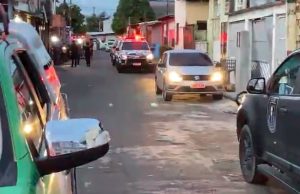 URGENTE: Homem ameaça matar a própria família em Manaus