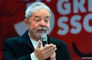 Lula rebaixa Bolsonaro a presidente ‘mais subserviente’ da história do BrasilEstocada