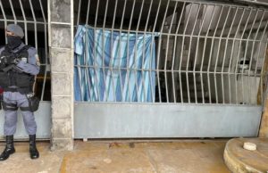 Em Manaus, homem é morto a tiros após negar venda de cerveja fiadoA vítima foi baleada com dois tiros