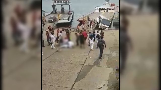 38FC8003-3E04-40C5-818F-B51B9E8051B6