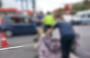 Idosa tenta atravessar avenida e morre atropelada por moto no Japiim