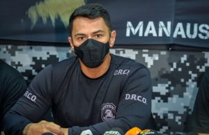 Bancária é sequestrada no estacionamento do trabalho em Manaus; 8 foram presos em ação rápida da PCVítima foi resgatada em um cativeiro e também foram recuperados R$ 16 mil, além de veículos utilizados pelos infratores