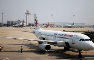 Boeing de companhia aérea chinesa cai com 132 a bordoNão há informações de sobreviventes