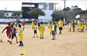 Projeto divulga mais de 600 vagas gratuitas para aulas de esporte em Manaus O Pelci está com três núcleos ativos com vagas disponíveis na faixa etária de 8 a 17 anos
