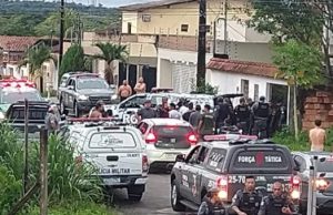 Dupla é presa após assalto em clínica veterinária em Manaus