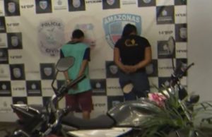 Com arma falsa, casal do crime vai pro xilindró após assaltar jovem a caminho do trabalho