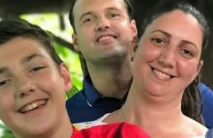 Devendo R$ 30 milhões, empresário mata esposa, filho e sogra e depois tira a própria vida em casaSegundo a investigação, ele devia R$ 30 milhões e, com depressão, planejava matar a família