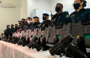 Prefeitura determina que guardas municipais podem usar arma de fogo fora de serviço