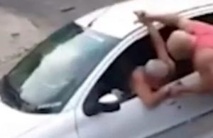 Idoso tem braço quebrado durante briga no trânsito