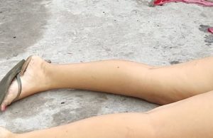 Mulher é morta com tiros na cabeça e marido é baleado na CompensaAs vítimas foram surpreendidas por dois homens em uma motocicleta