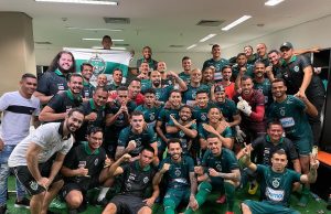 Manaus despacha o Remo para Belém e vence o time paraense na Arena da AmazôniaVoa, Gavião