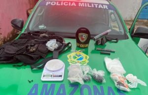 Soldados do tráfico são presos com submetralhadora e drogas no Jorge TeixeiraDurante a abordagem, os suspeitos trocaram tiros com a polícia